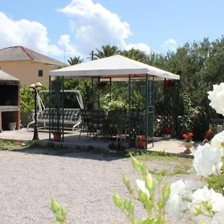 Sara Apartment Podstrana