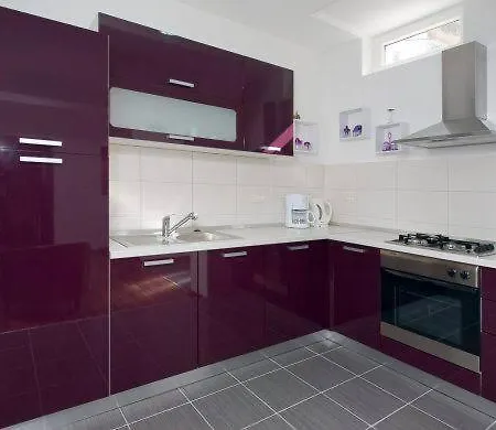 Sara Apartment