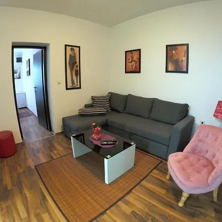Sara Apartment Podstrana